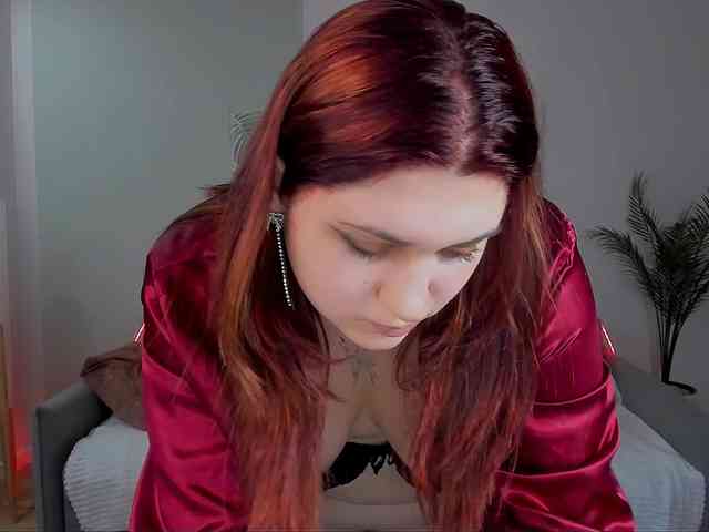 Milenafiery webcam