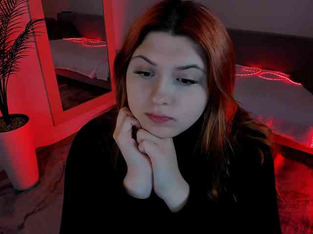 Milenafiery webcam