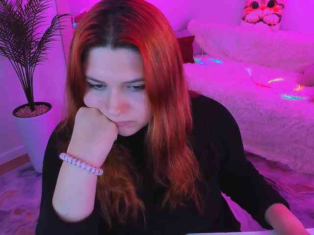 Milenafiery webcam