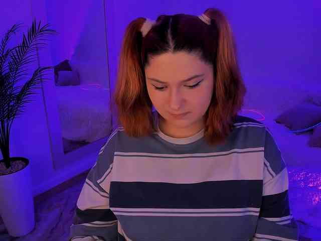 Milenafiery webcam