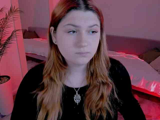 Milenafiery webcam