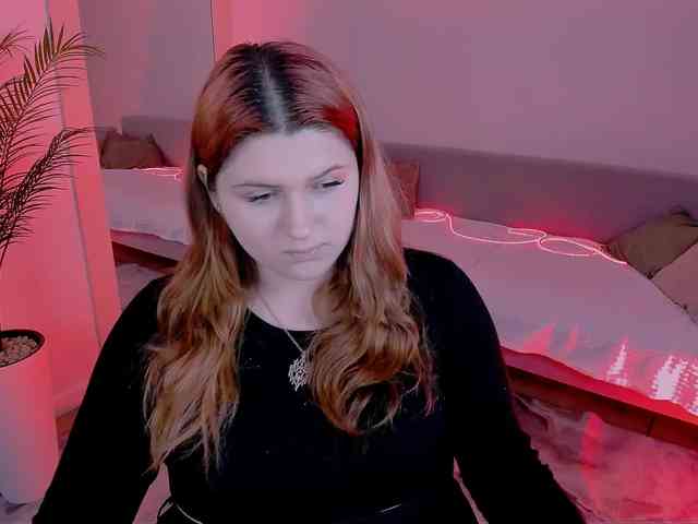 Milenafiery webcam