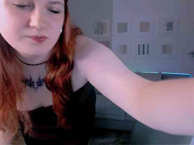 Milenafiery webcam