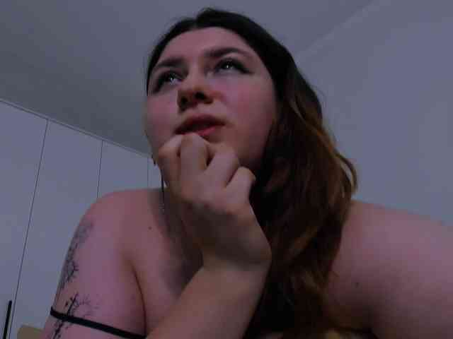 Milenafiery webcam