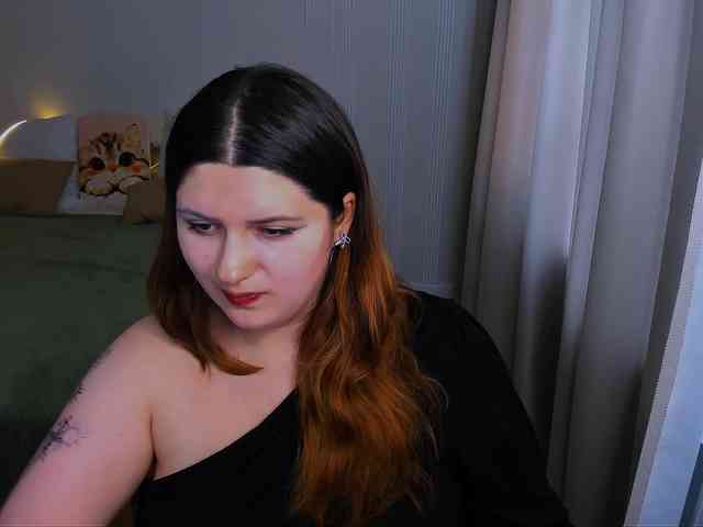 Milenafiery webcam