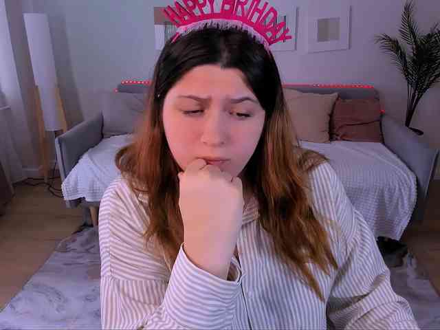 Milenafiery webcam