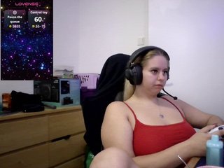 Mia-Lou05