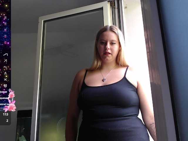 Mia-Lou05