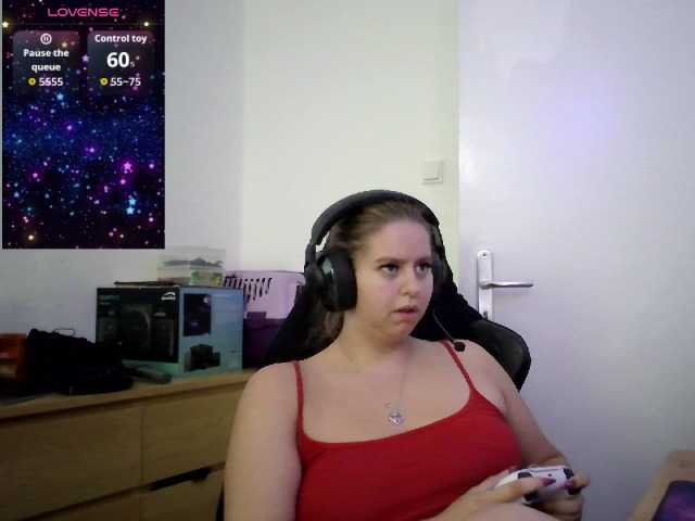 Mia-Lou05 live cam preview