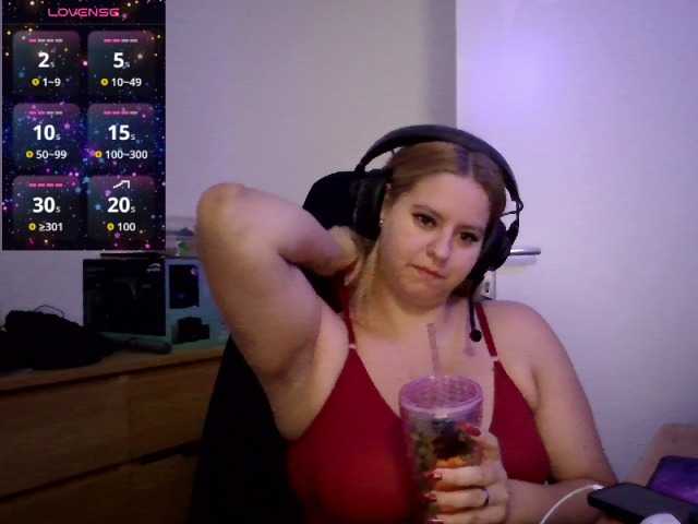 Mia-Lou05