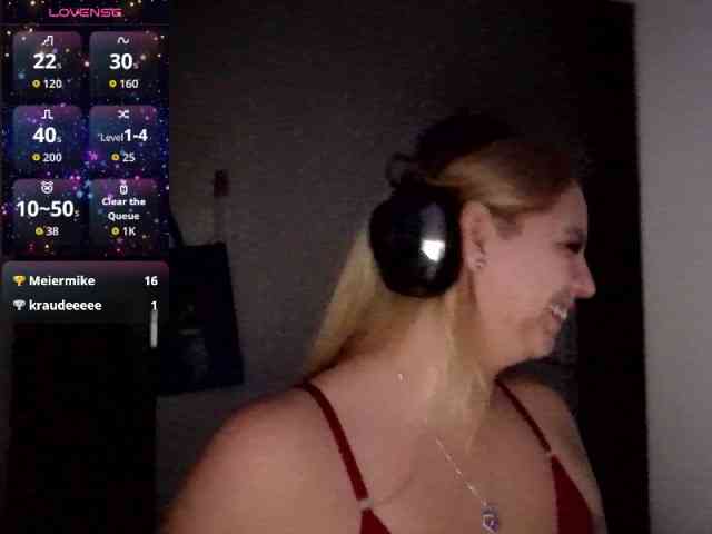 Mia-Lou05 webcam