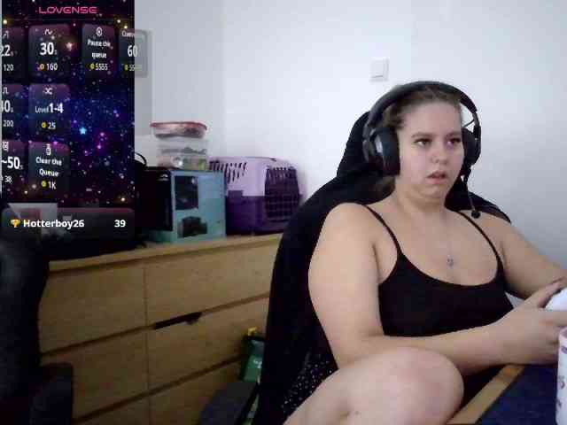 Mia-Lou05 webcam