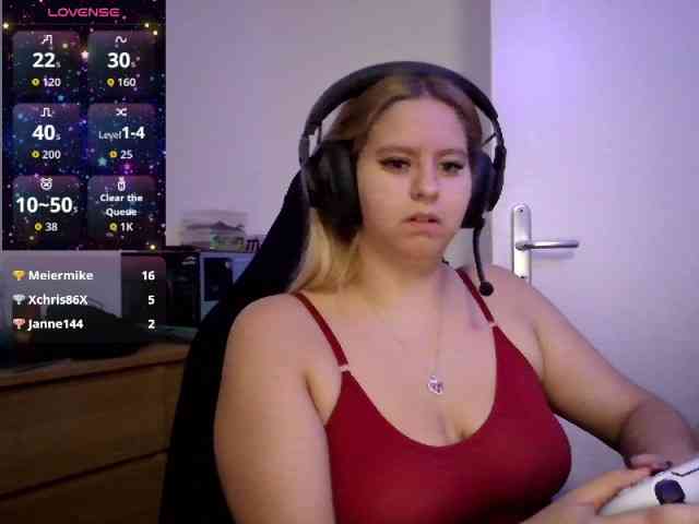 Mia-Lou05 webcam
