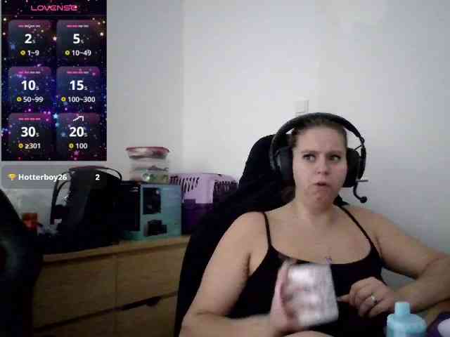 Mia-Lou05 webcam