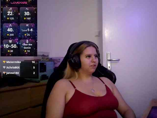 Mia-Lou05 webcam