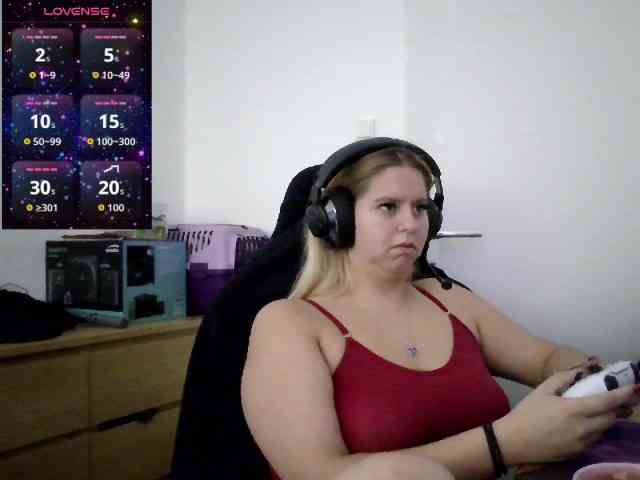 Mia-Lou05 webcam