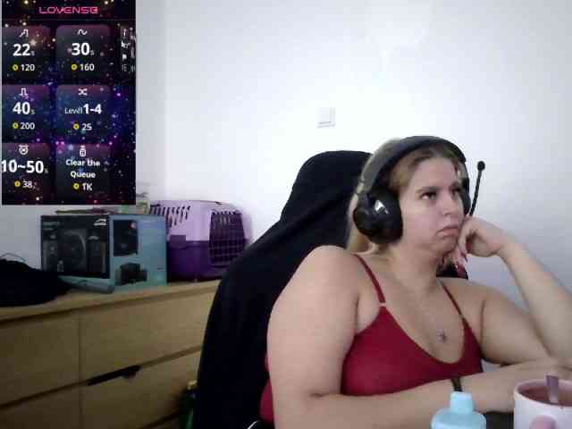 Mia-Lou05 webcam