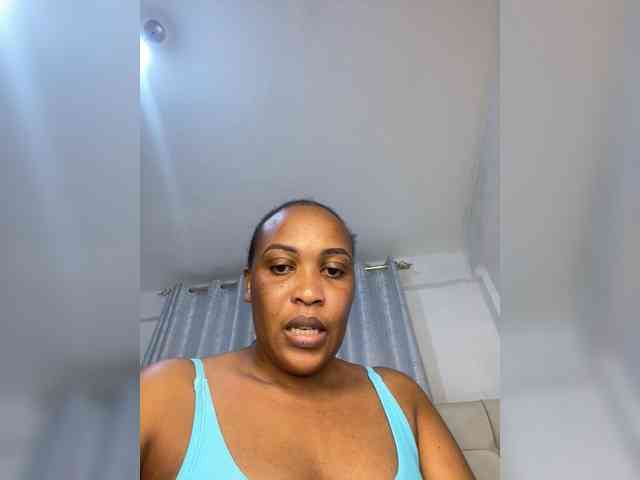 Briahanna webcam