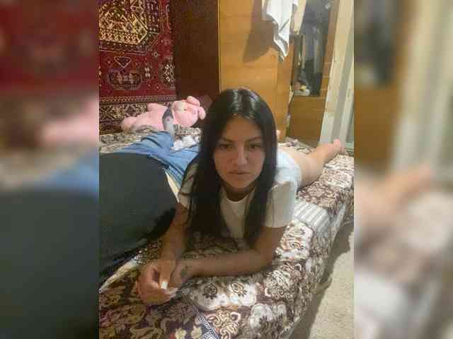 AlexxxDia webcam