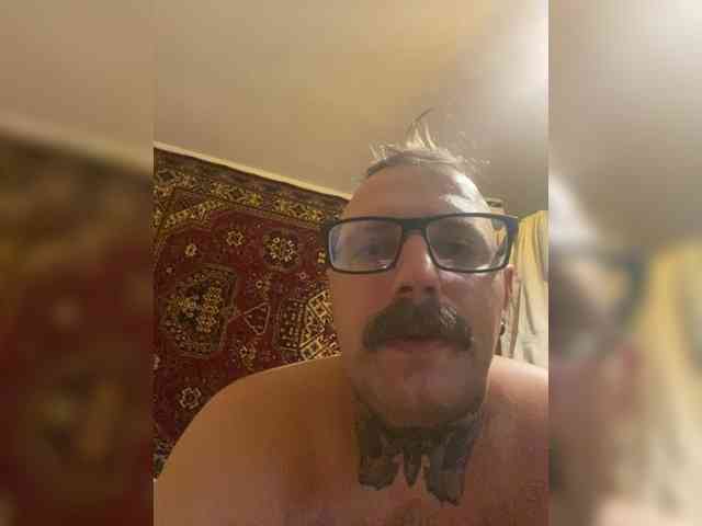 Khomych Sex Cam Show