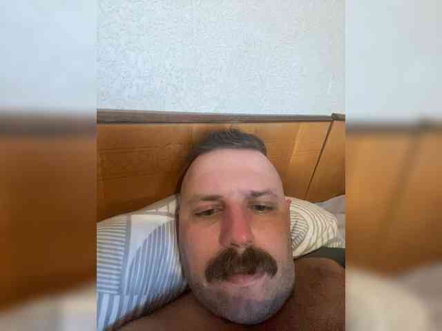 Khomych Sex Cam Show