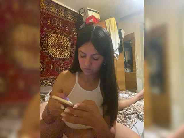 AlexxxDia webcam