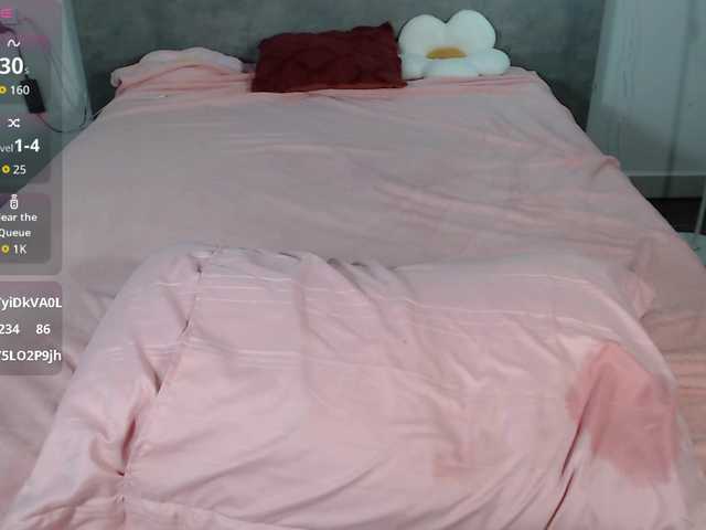 Coraline-bush live cam on BongaCams