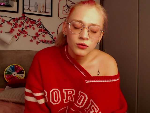Coraline-bush live cam preview