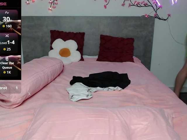 Coraline-bush Cam en directo en BongaCams