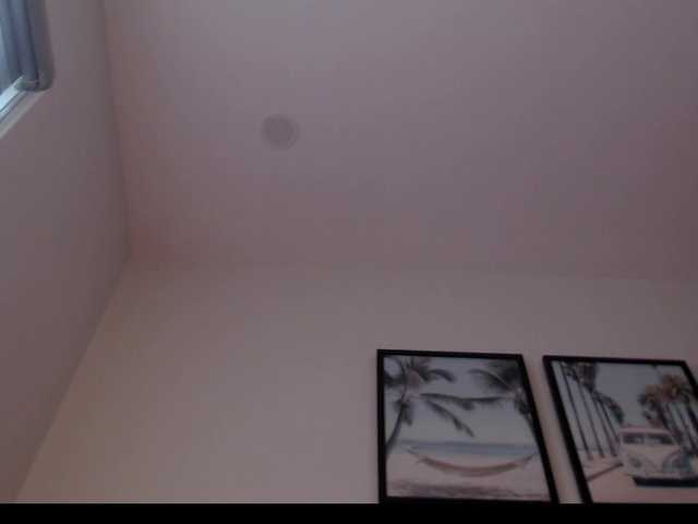 Coraline-bush live cam on BongaCams