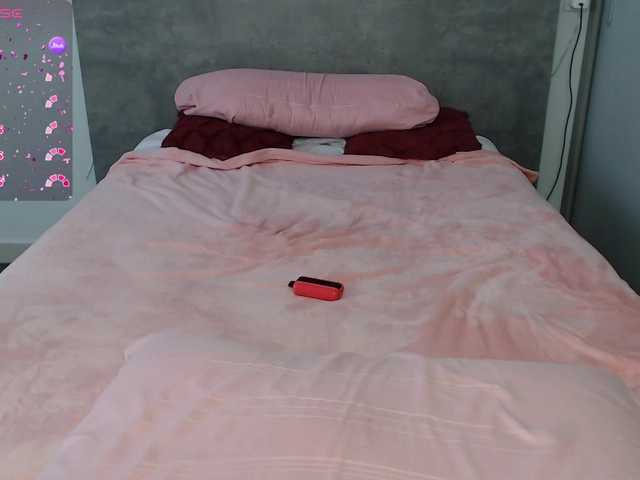 Coraline-bush live cam on BongaCams