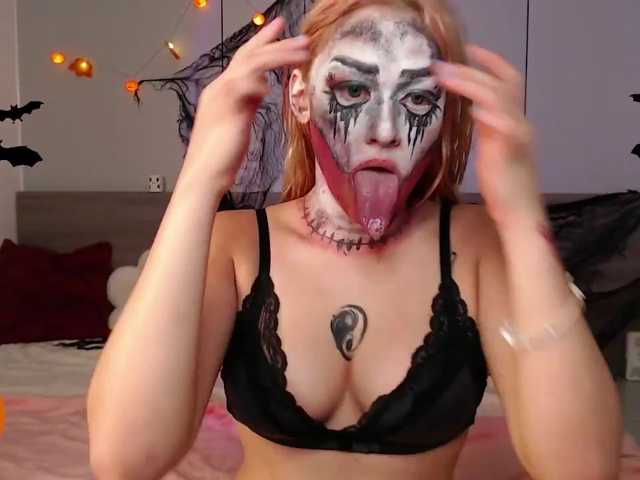 Coraline-bush live cam on BongaCams