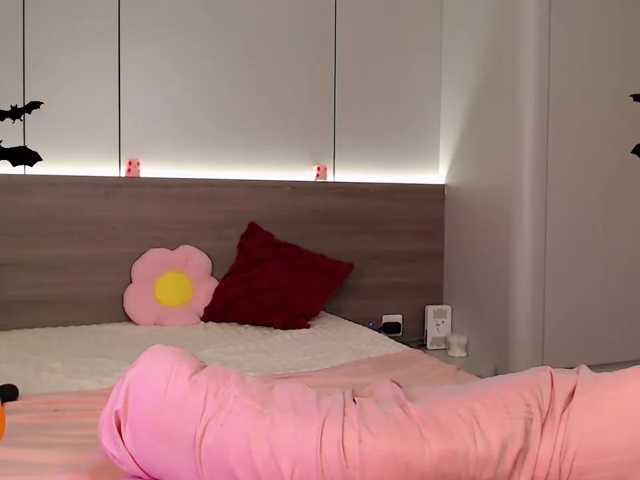 Coraline-bush live cam on BongaCams
