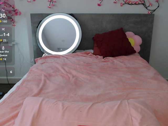 Coraline-bush live cam on BongaCams