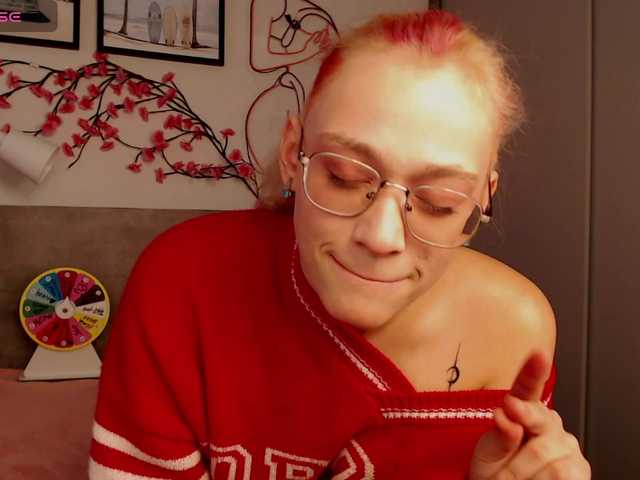 Coraline-bush live cam on BongaCams