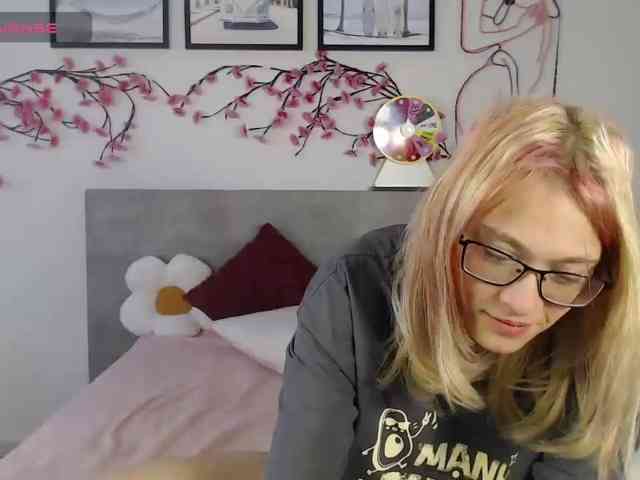 Coraline-bush webcam