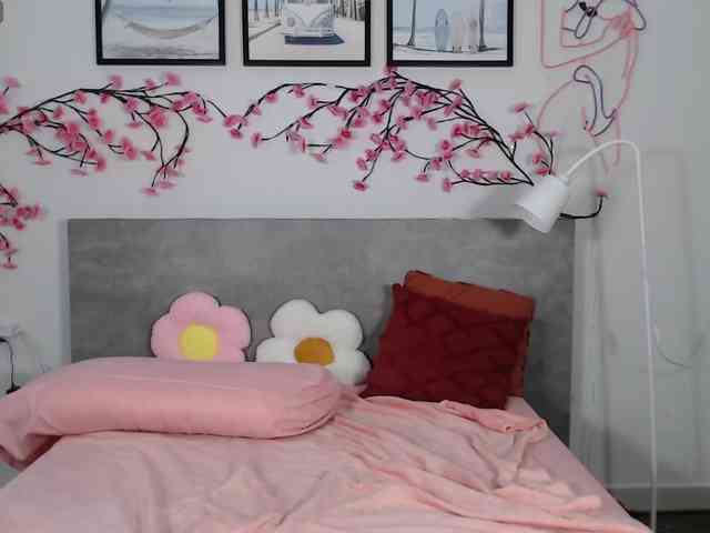 Coraline-bush webcam