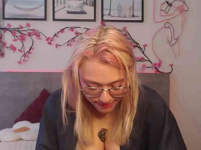 Coraline-bush webcam