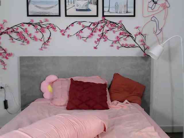 Coraline-bush webcam