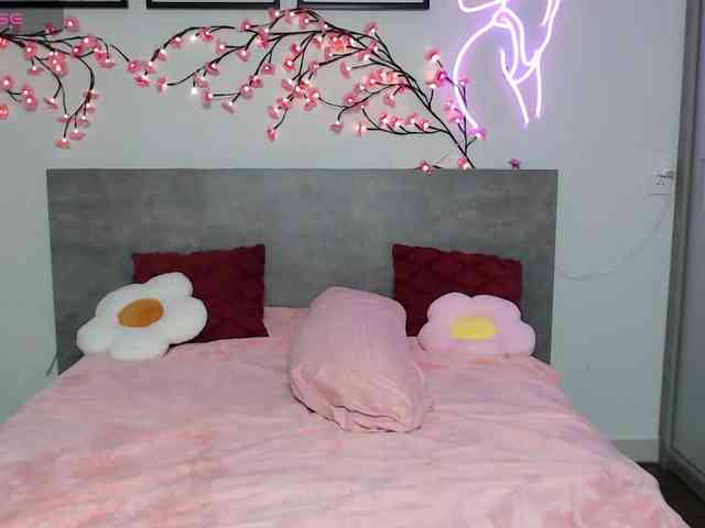 Coraline-bush webcam