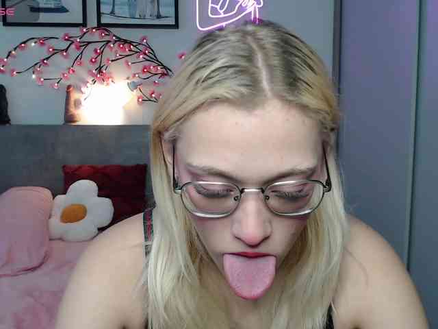Coraline-bush webcam