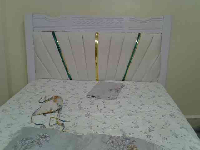 Petiteblossom webcam