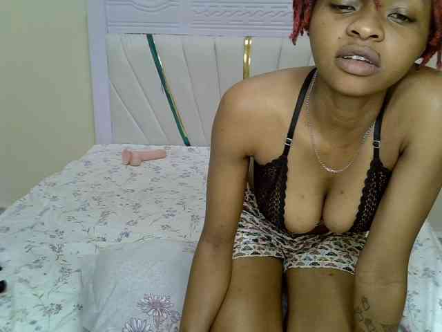 Petiteblossom webcam