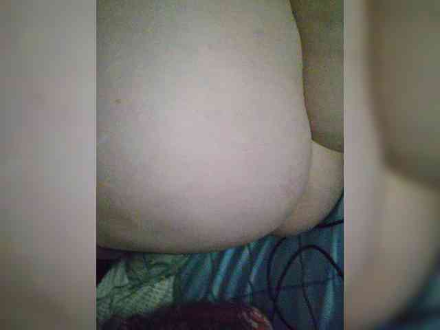 Allaloveyou35a webcam