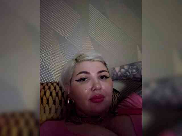 Allaloveyou35a webcam