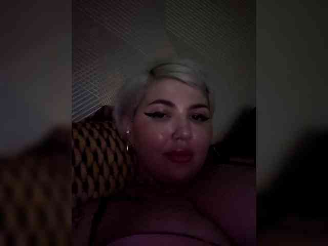 Allaloveyou35a webcam
