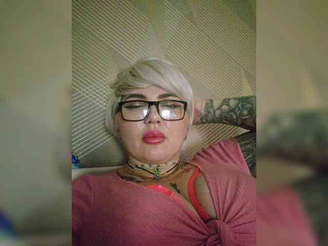 Allaloveyou35a webcam