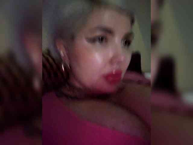 Allaloveyou35a webcam