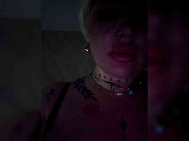 Allaloveyou35a webcam