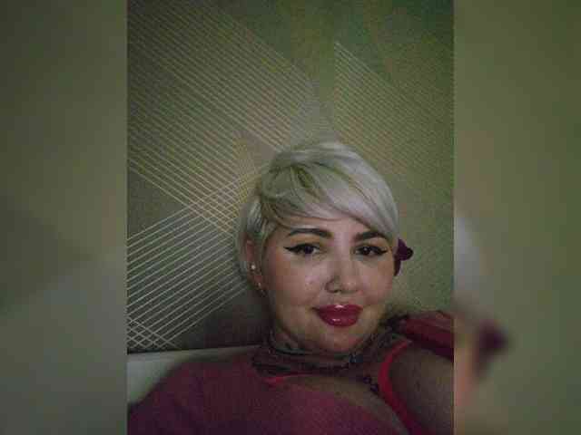 Allaloveyou35a webcam